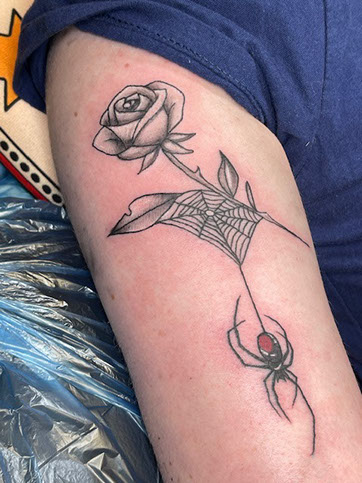 tattoo,aces,high,alex,rockoff,alexrockoff,west,palm,beach,traditional,neotraditional,beetle,beatle,flower,sunflower,floral,color