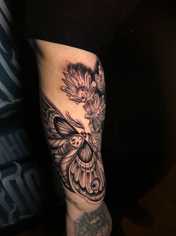 tattoo,aces,high,alex,rockoff,alexrockoff,west,palm,beach,traditional,neotraditional,beetle,beatle,flower,sunflower,floral,color