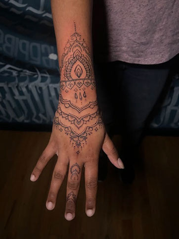 tattoo,aces,high,alex,rockoff,alexrockoff,west,palm,beach,traditional,neotraditional,beetle,beatle,flower,sunflower,floral,color